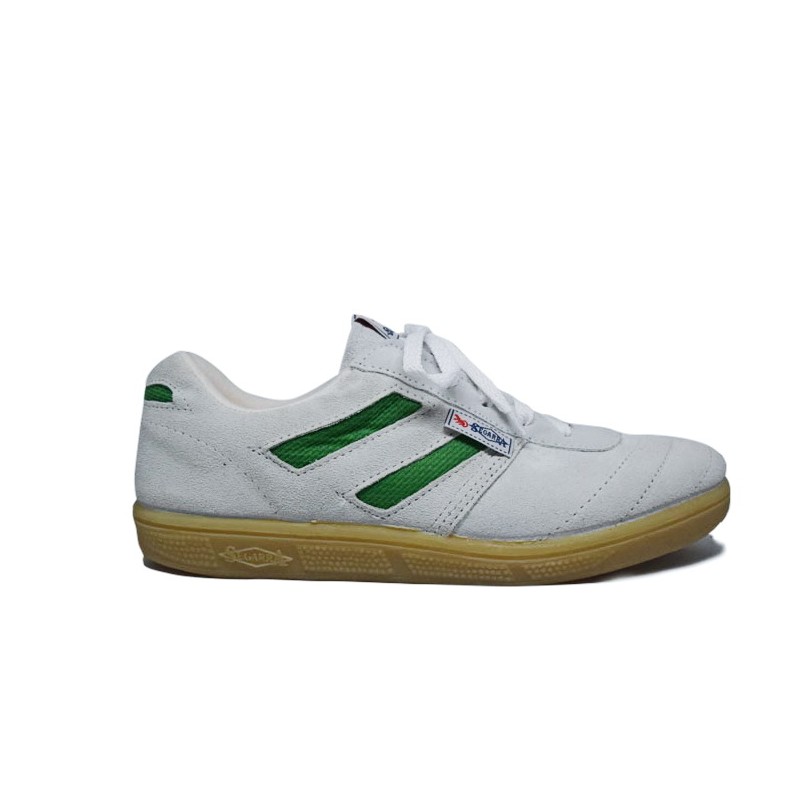 Deporte de marca Segarra color blanco rayas verdes